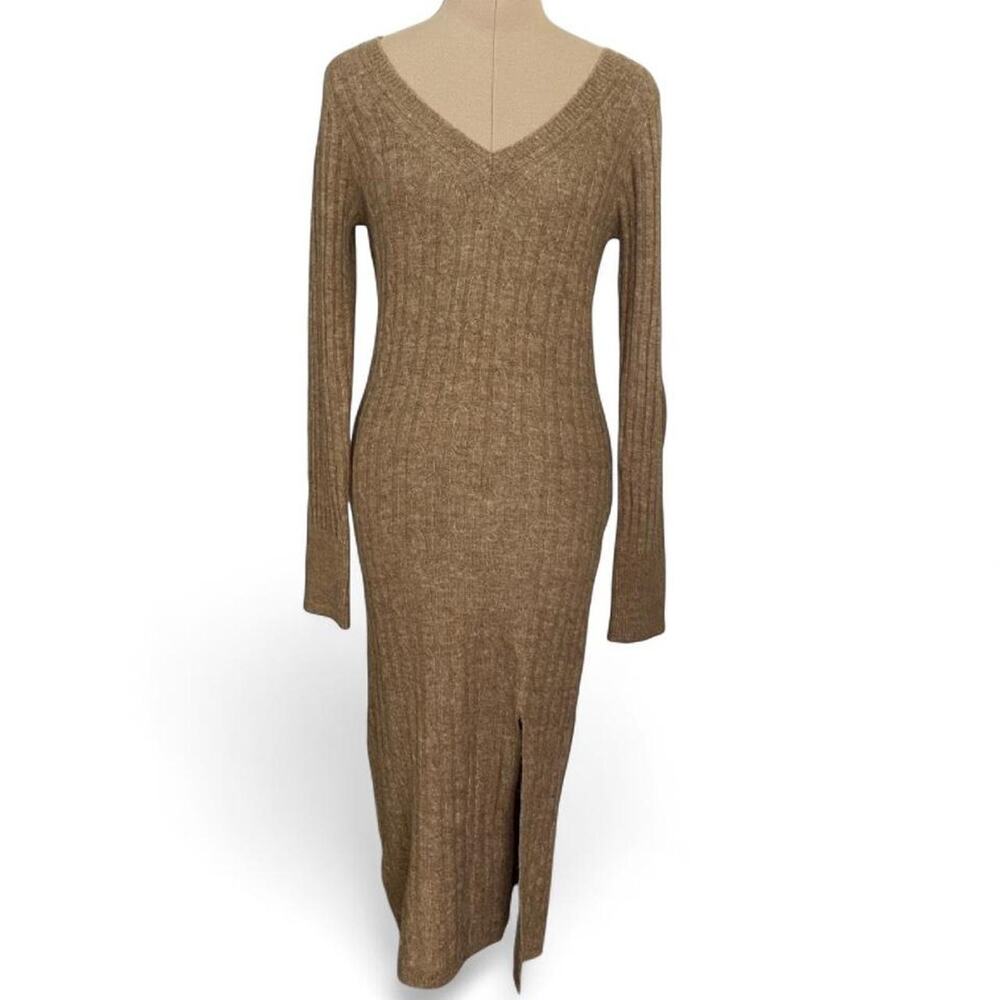 Abercrombie & Fitch tan maxi sweater dress in size S